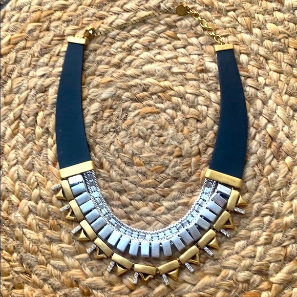 Stella and Dot reversible statement necklace - Picture 2 of 5